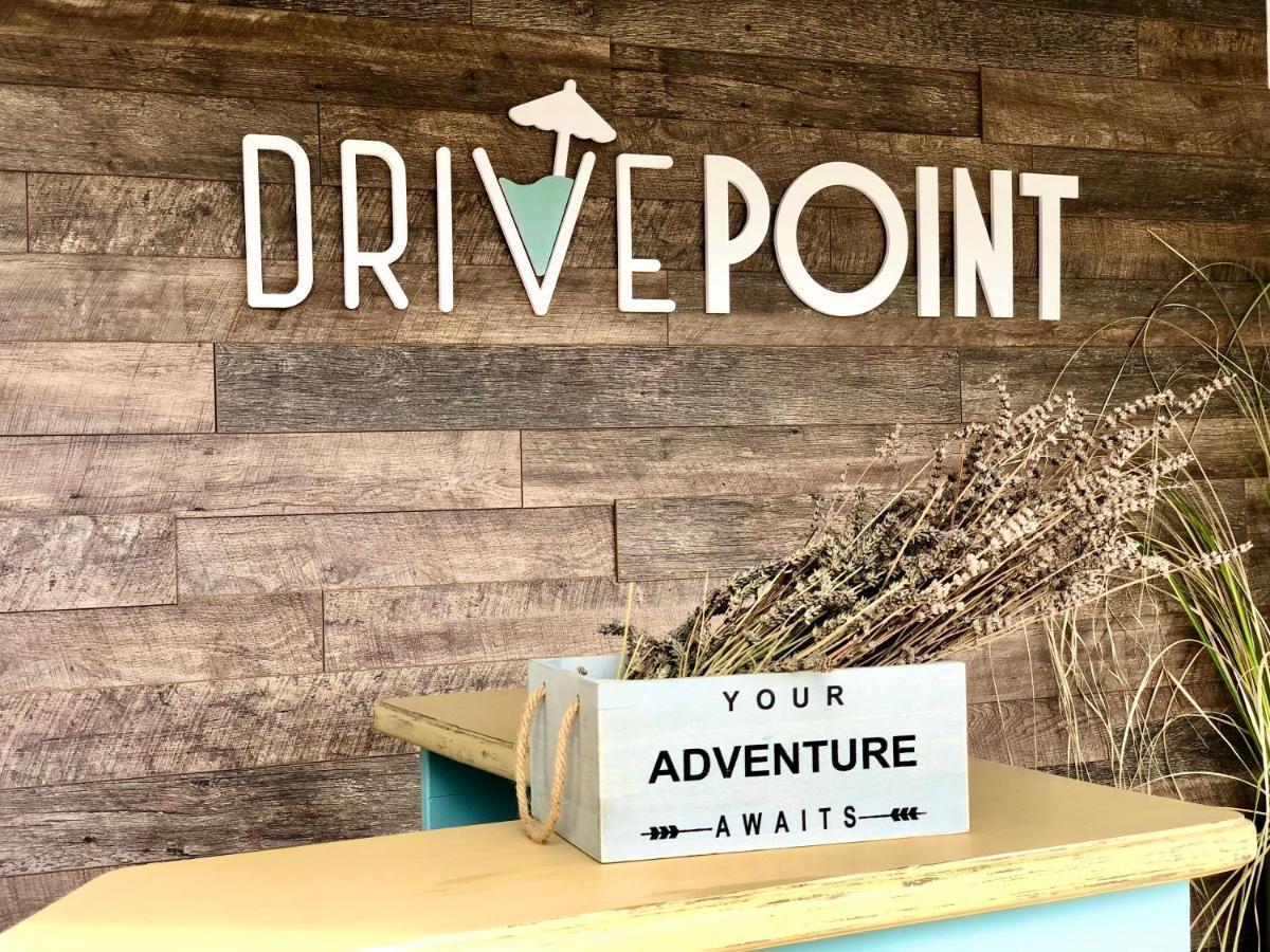 Drive Point Hotel 3*