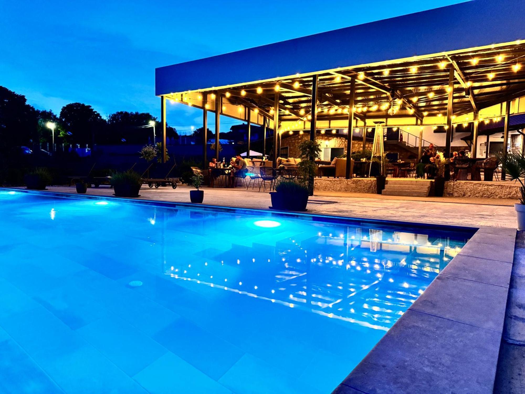 Hotel Drive Point Asparukhovo (Varna)